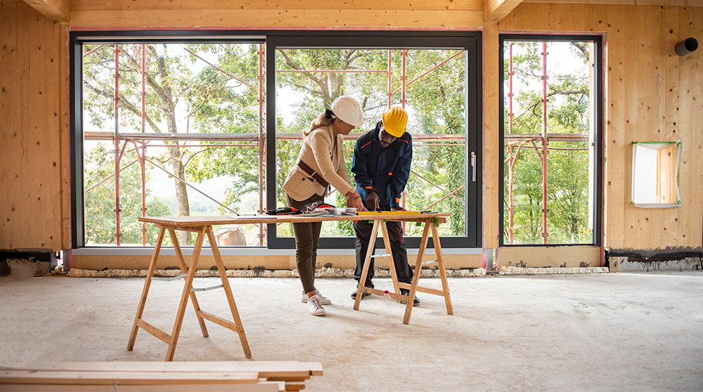 6 times when you should hire a contractor.